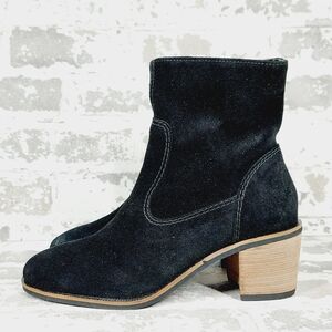 NEW CREVO Jade Leather Block Heel Bootie In Jet Black K823